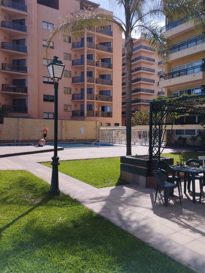Edificio El Remo Vistas Al Mar Sun&Beach Торемолинос Екстериор снимка