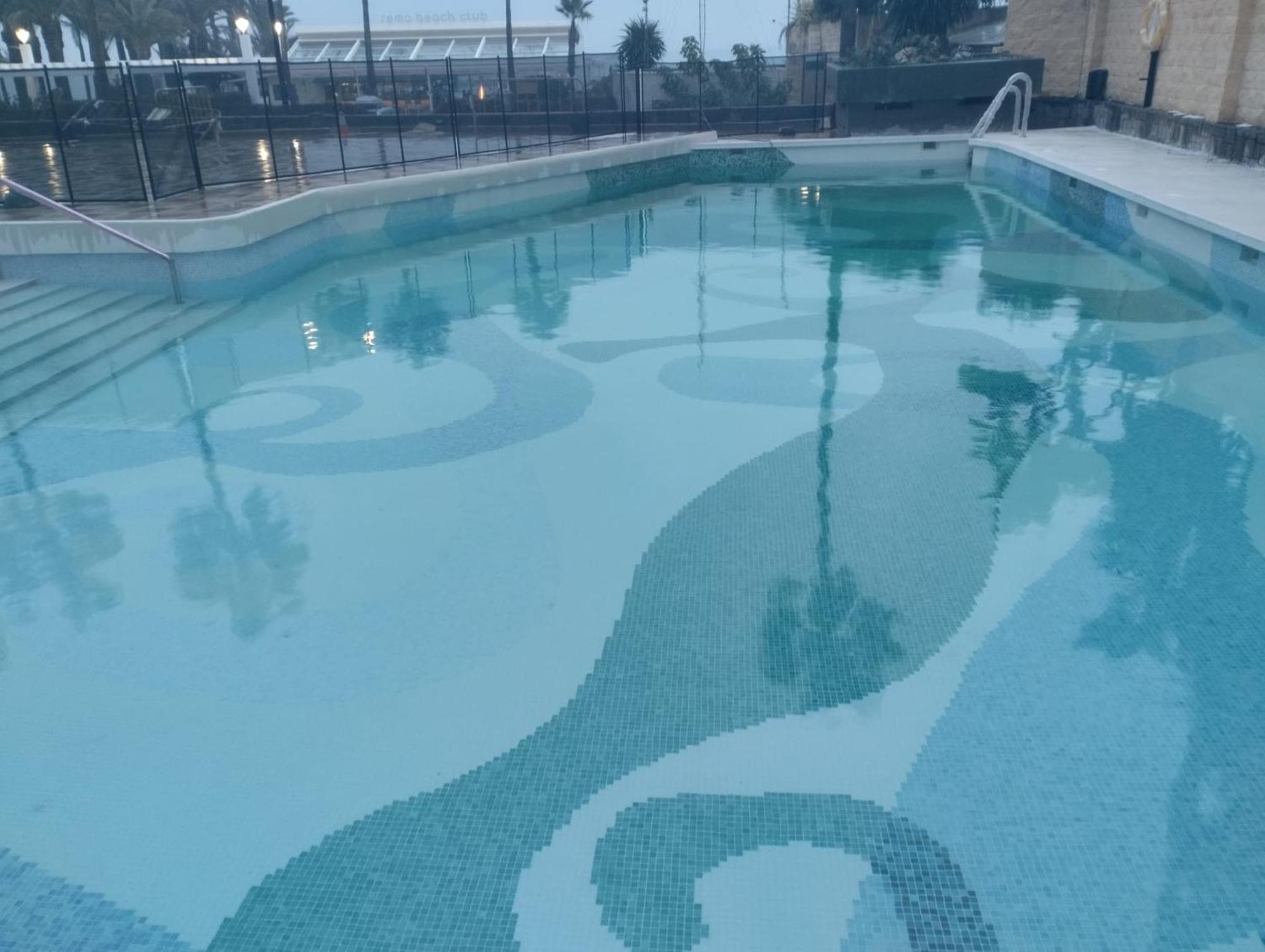Edificio El Remo Vistas Al Mar Sun&Beach Торемолинос Екстериор снимка
